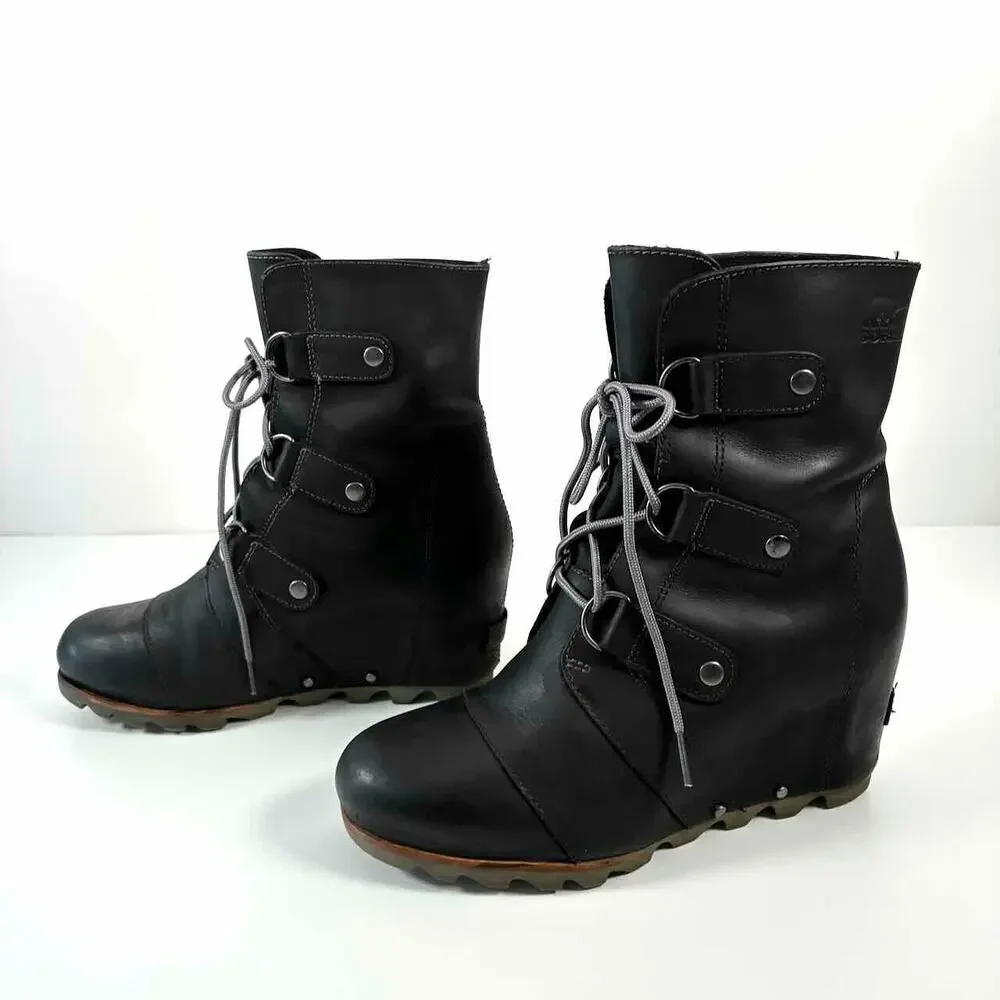 Sorel here pair